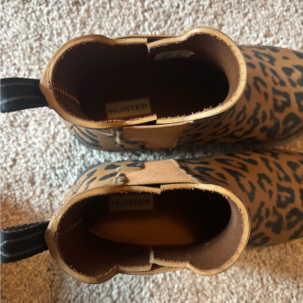 Hunter Leopard Ankle Boots - Picture 4 of 5
